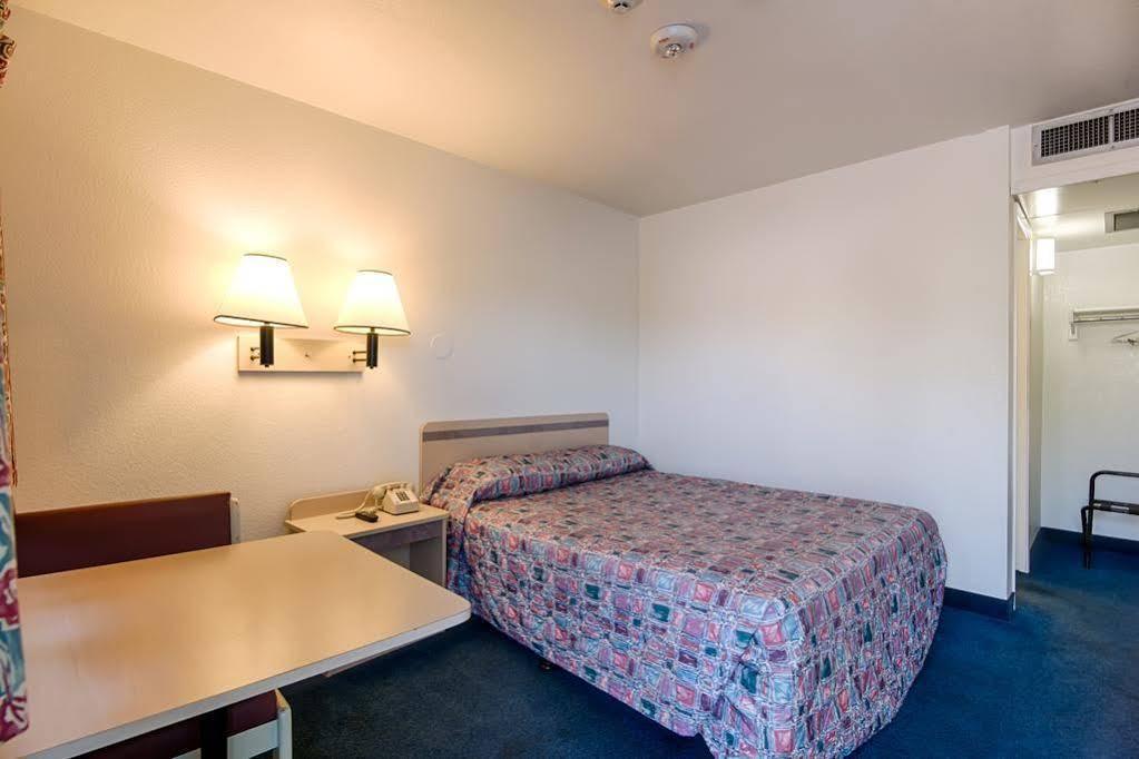 Motel 6-Elko, Nv Екстериор снимка